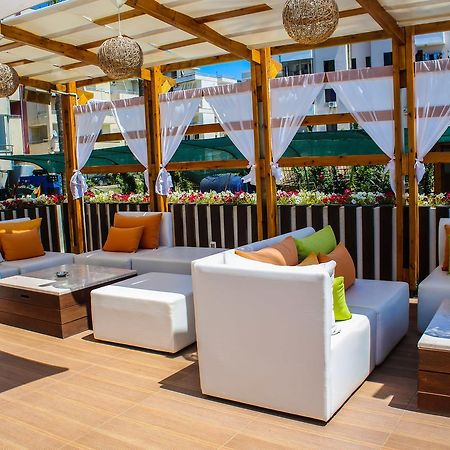دراس Hotel La Quercia المظهر الخارجي الصورة