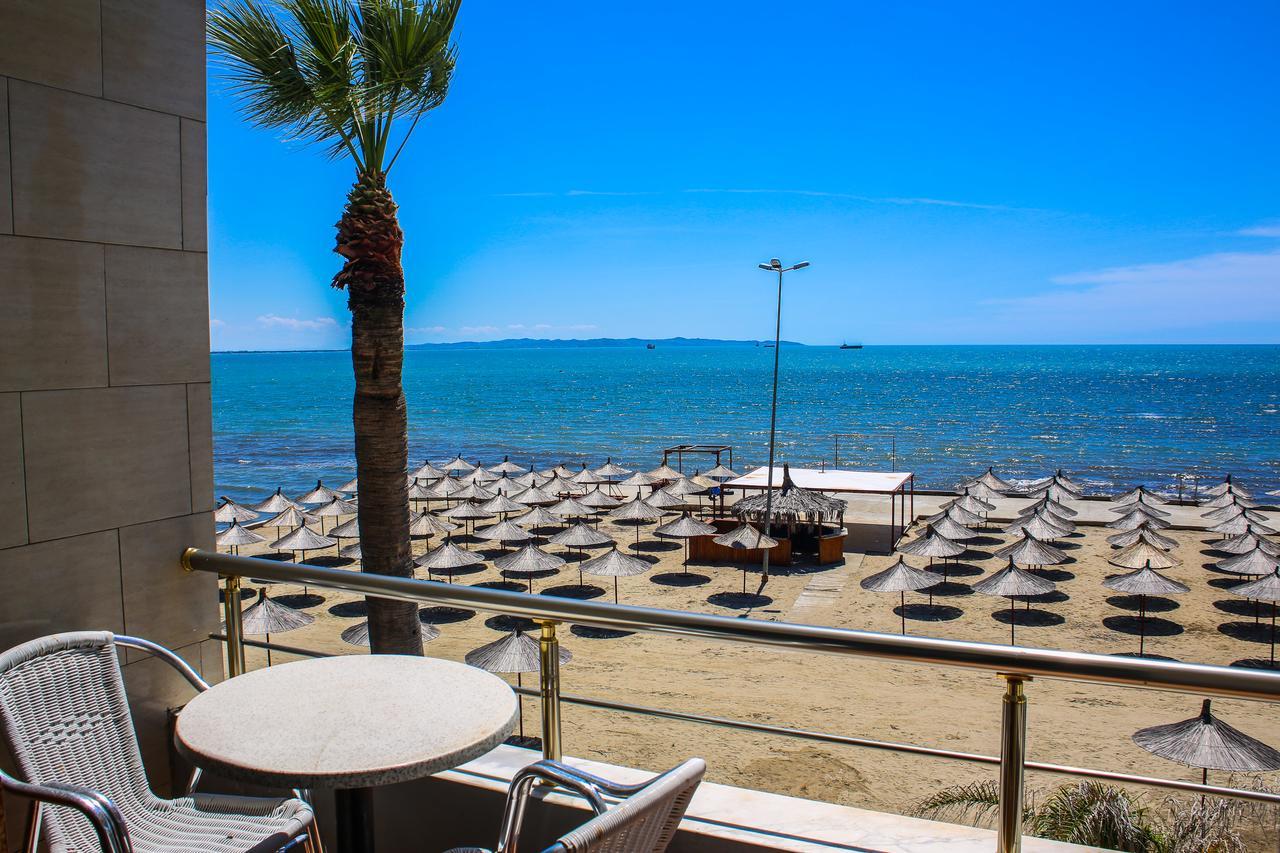 دراس Hotel La Quercia المظهر الخارجي الصورة